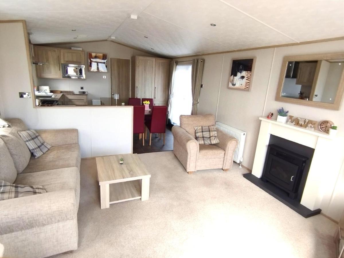 Sand Le Mere Holiday Village Caravan Hire Tunstall  Exteriér fotografie